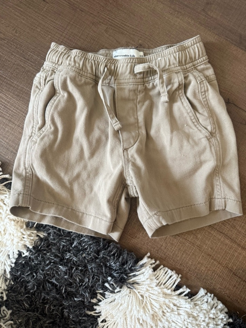 abercrombie kids tan drawstring casual shorts